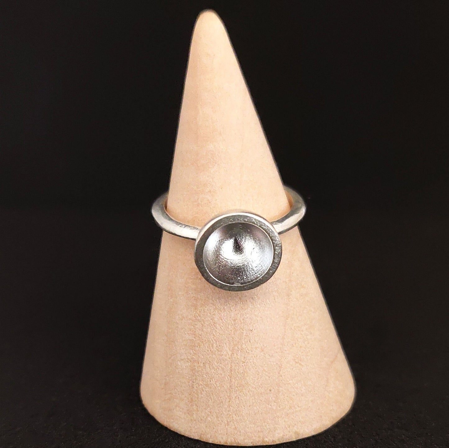 8mm Silver Cup Rubover Bezel Ring
