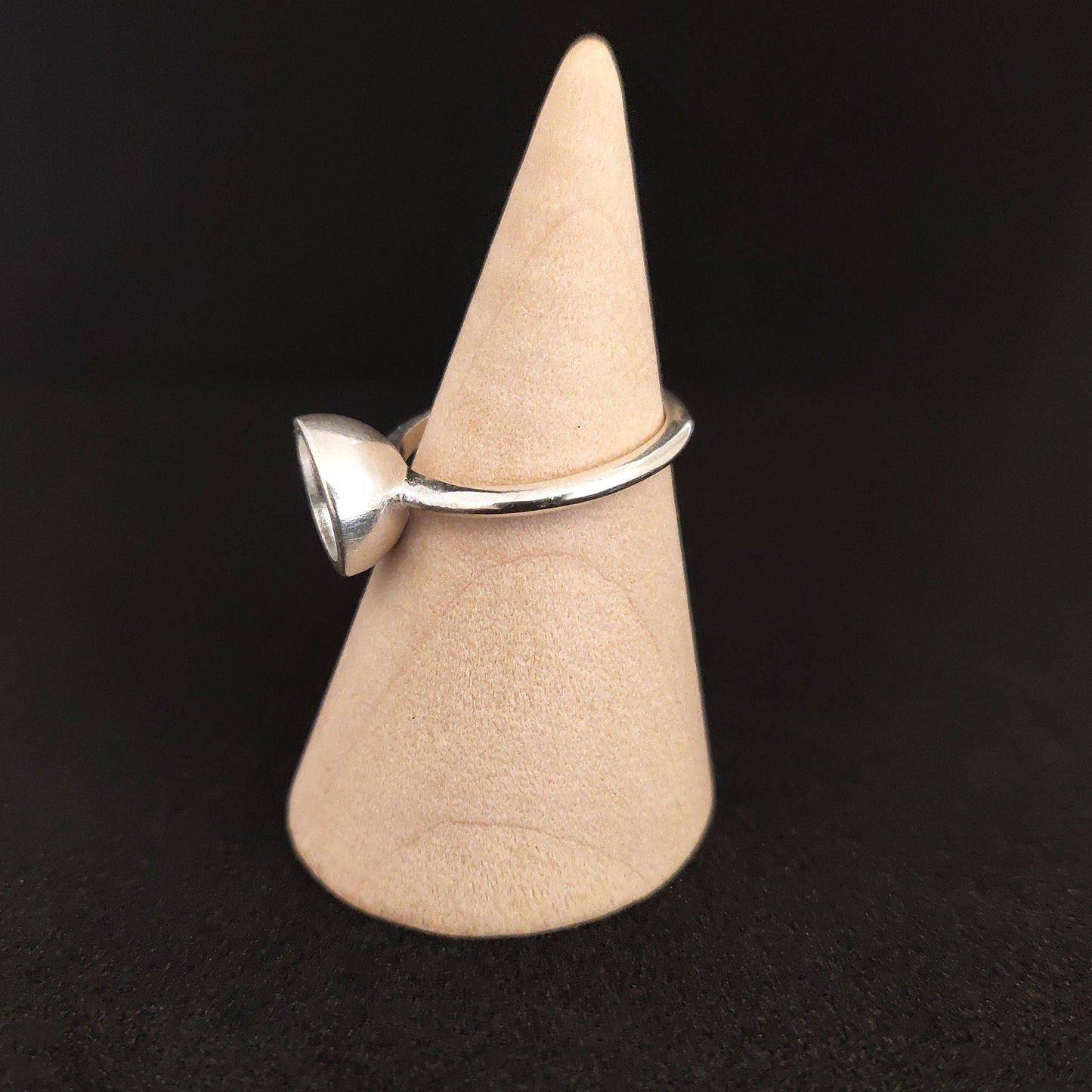 8mm Silver Cup Rubover Bezel Ring
