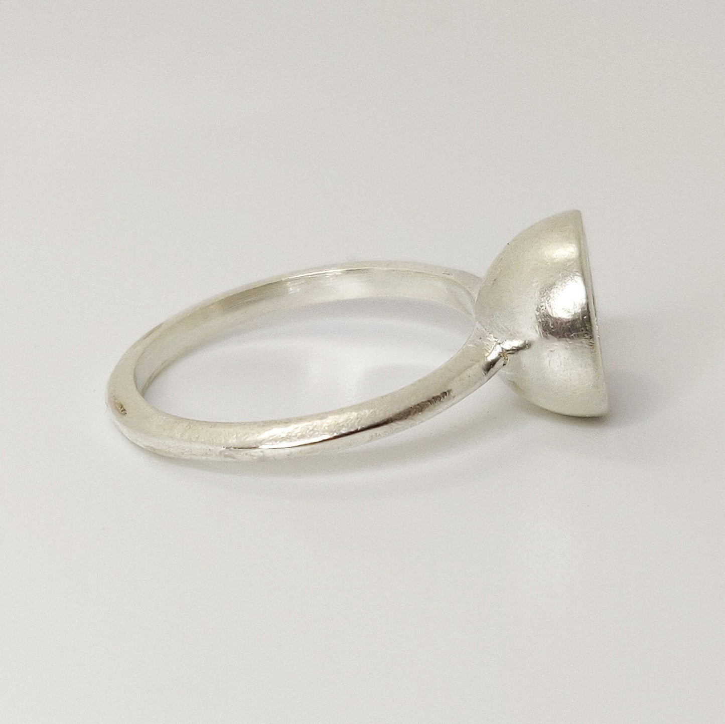 8mm Silver Cup Rubover Bezel Ring