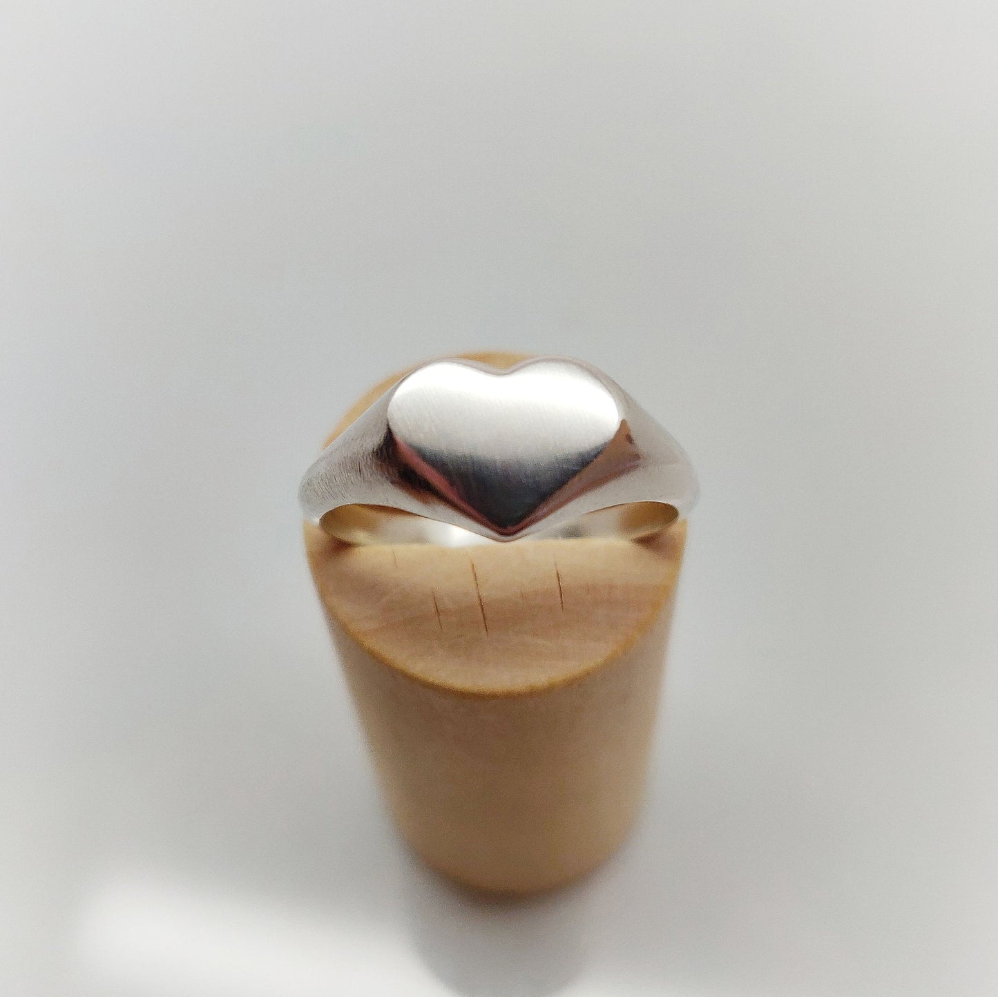 12mm Heart Signet Ring in Silver for Jewelry Making and Customization