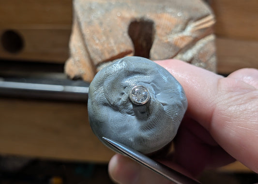 How to Set Round Stones in a Bezel