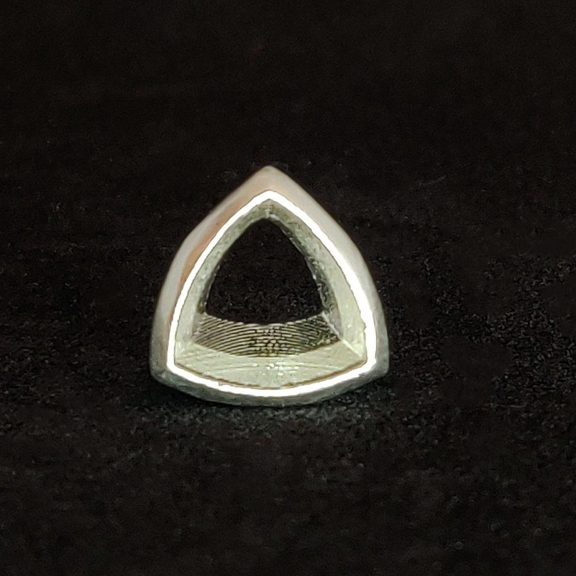 7x7mm Silver Trillion Cut Gemstone Rubover Setting