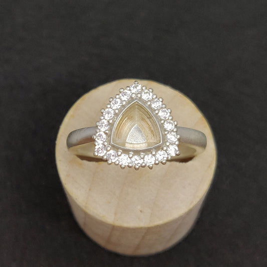 Elegant Trillion Cut Silver Halo Ring with Pave Cubic Zirconia Cluster