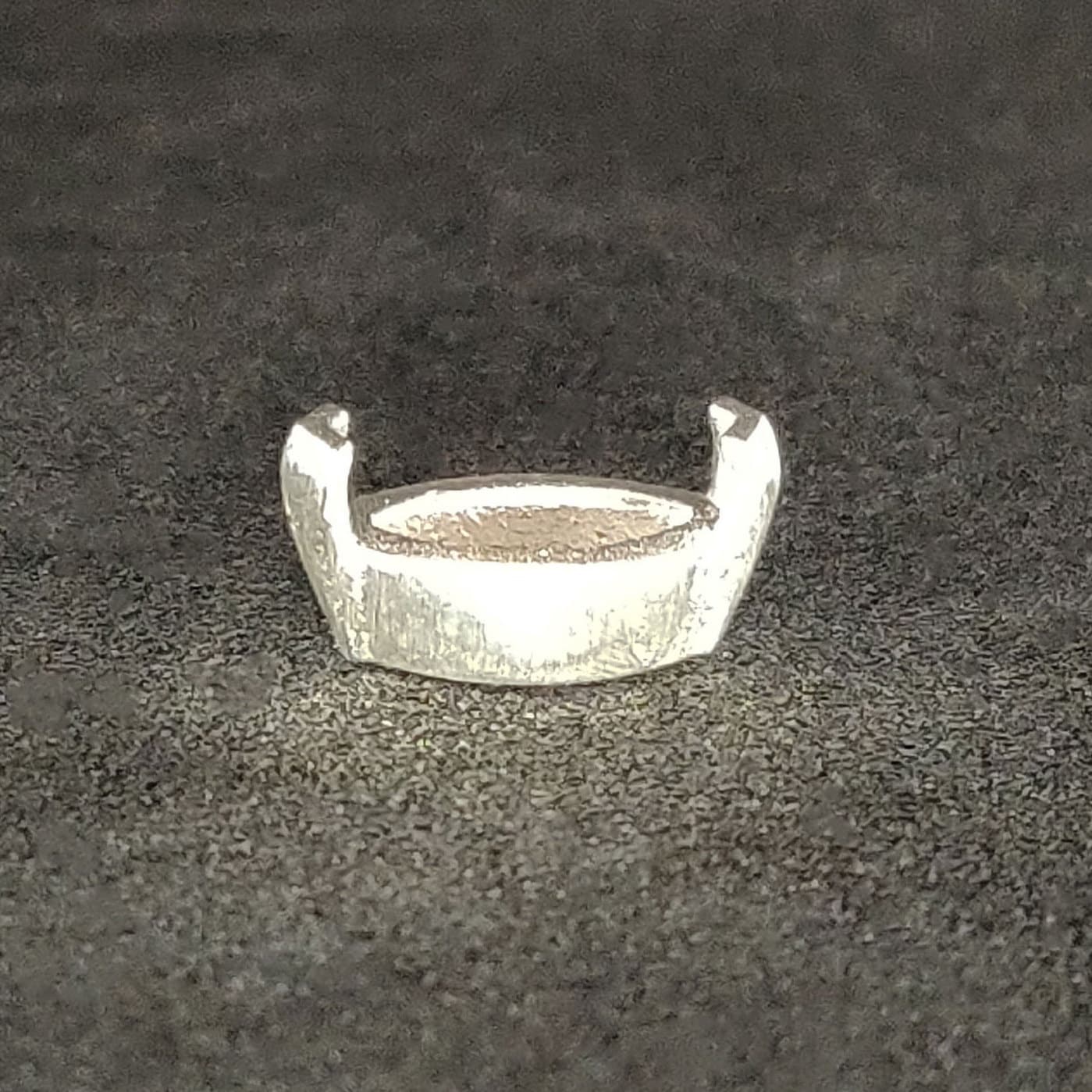 8x4mm Silver Marquise V Prong Claw Setting