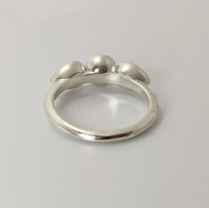 3 stone Silver Cup Bezel Ring Setting. Round Sealed Cup Rubover Bezel. Pear, Round, Pear Setting. Argentium Sterling Silver Stacking Ring.