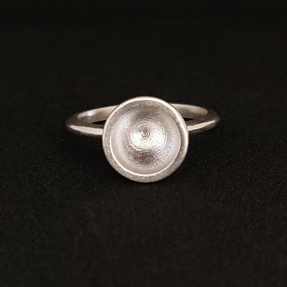 8mm Silver Round Sealed Cup Bezel Ring for Gem Setting and Jewelry Making
