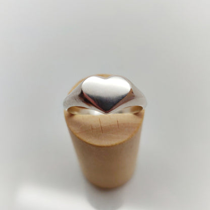 12mm Heart Signet Ring in Silver for Jewelry Making and Customization