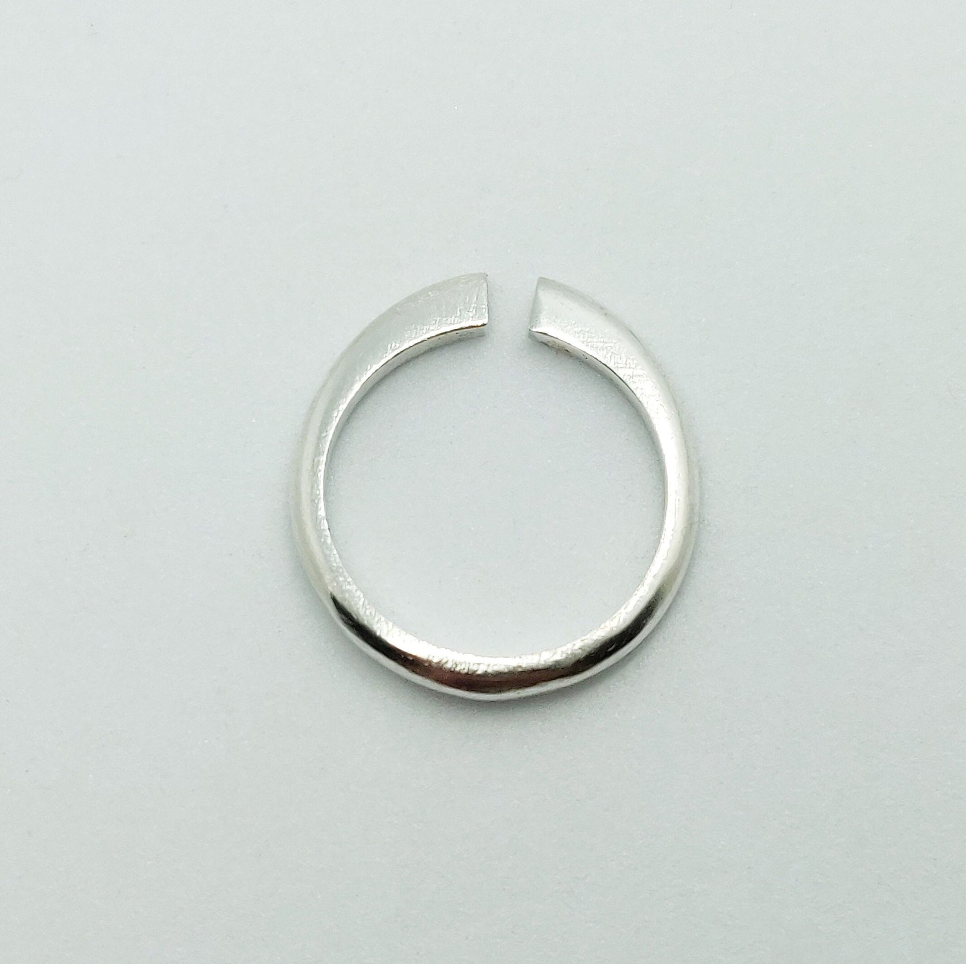 Tapered Shank Silver Ring Blank. Cast Split Shank Ring For Jewellery Making, Available in Silver or Gold. Ready to Attach to a Gem Setting.