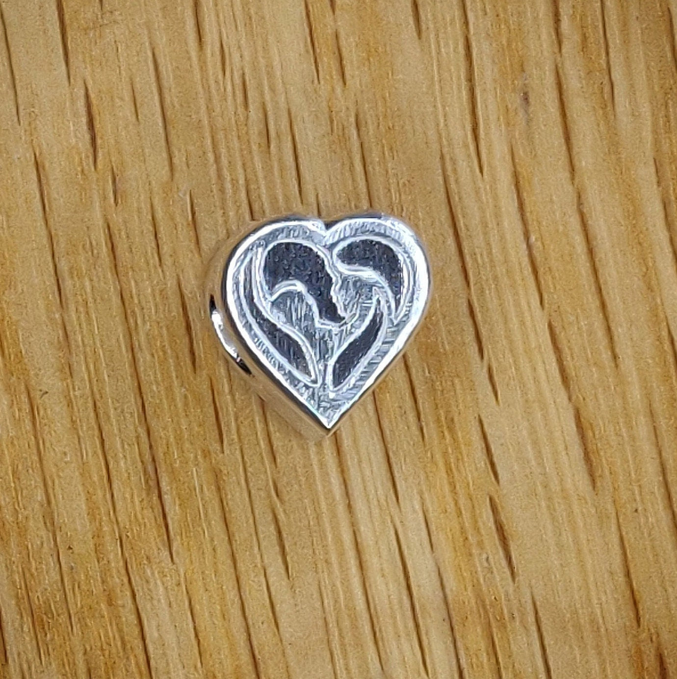 Silver Mother and Child Bracelet Charm With Recess Ready For Resin