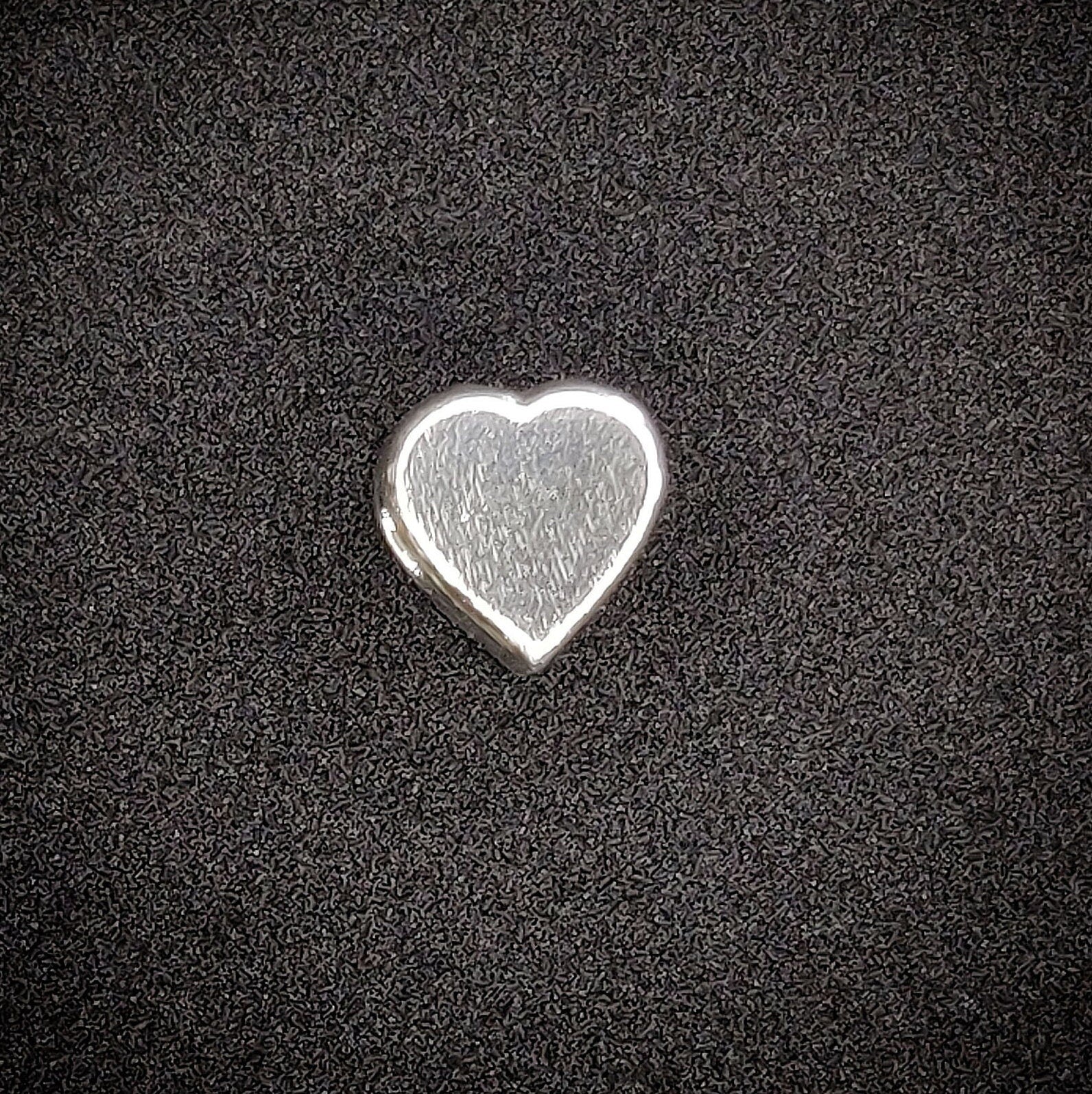 Silver Heart Bracelet Charm, Ready for Engraving or Gem Setting. Jewellery Makers Blank Heart Charm in Silver.