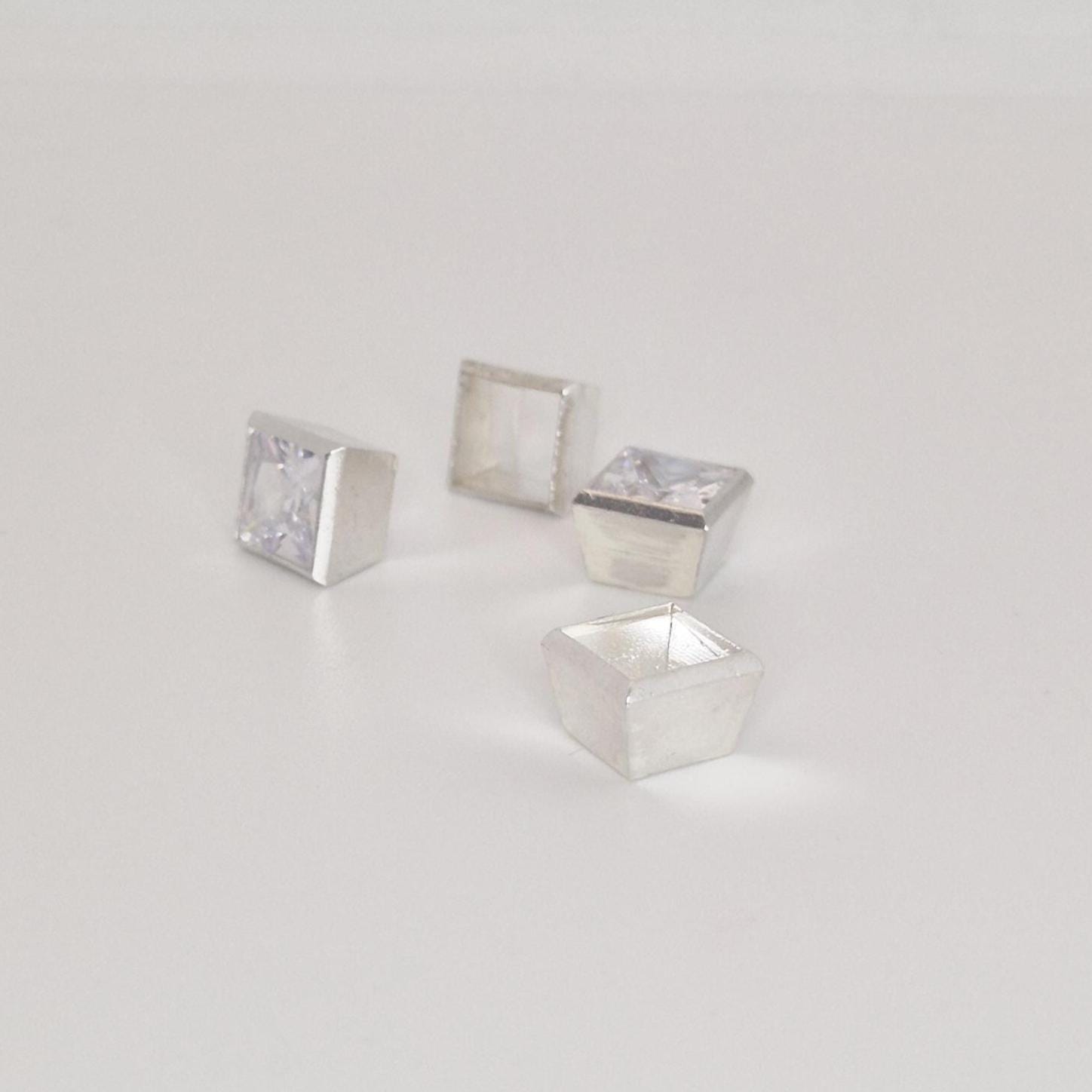 7mm princess cut square bezel setting components in sterling silver showing front and side profiles.