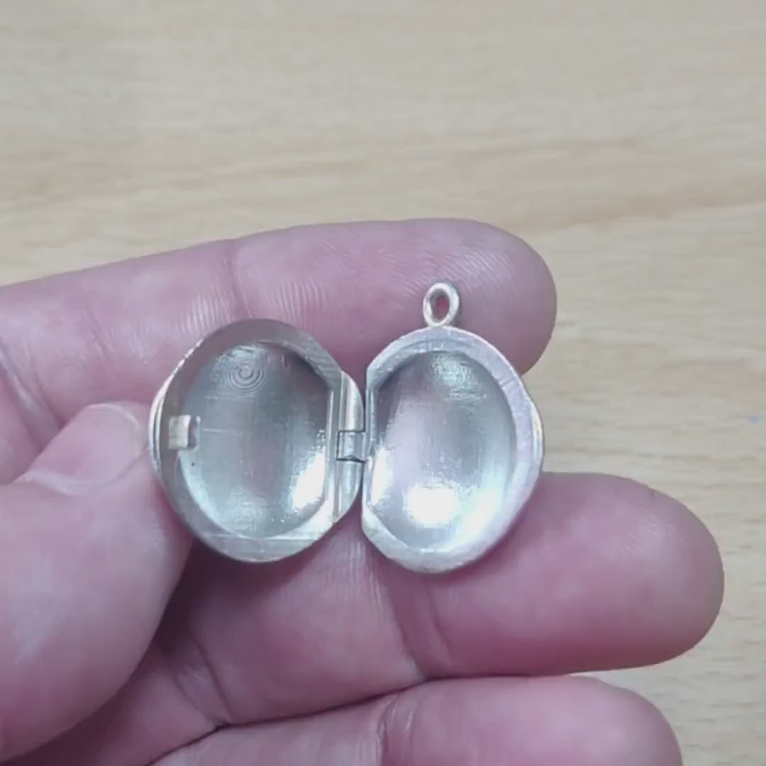 Blank Round Locket Pendant: Engravable Silver Jewelry Making Component for Stone Setting