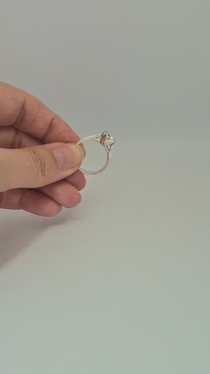 Cushion Setting Bezel Cathedral Ring for a 6mm Gemstone. Ready for Stone Setting and Jewellery Making.
